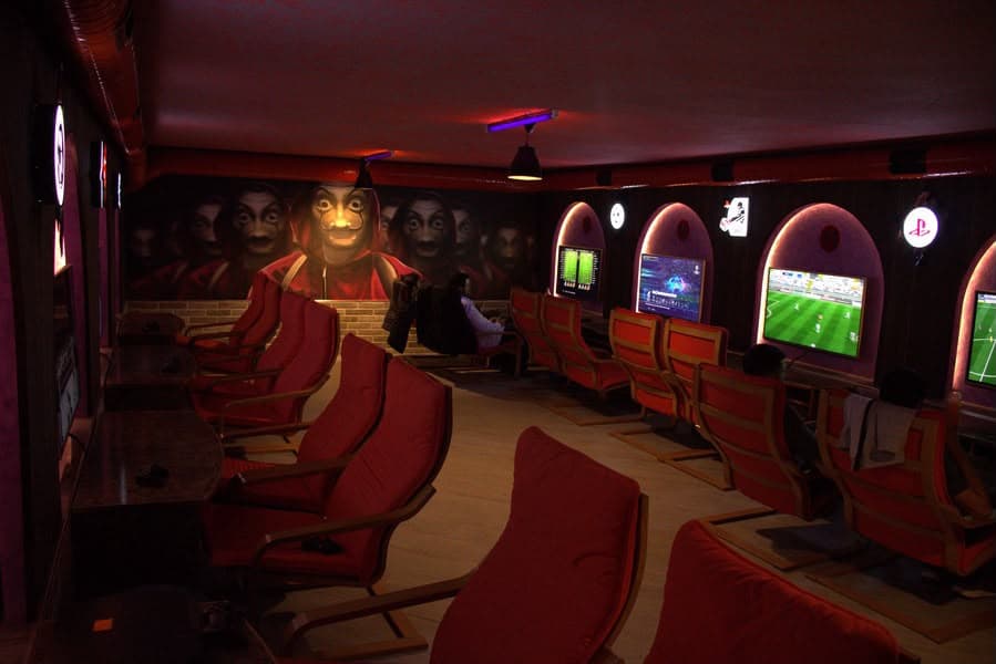 Qarabagh Game Center — Gənclik — əsas şəkil